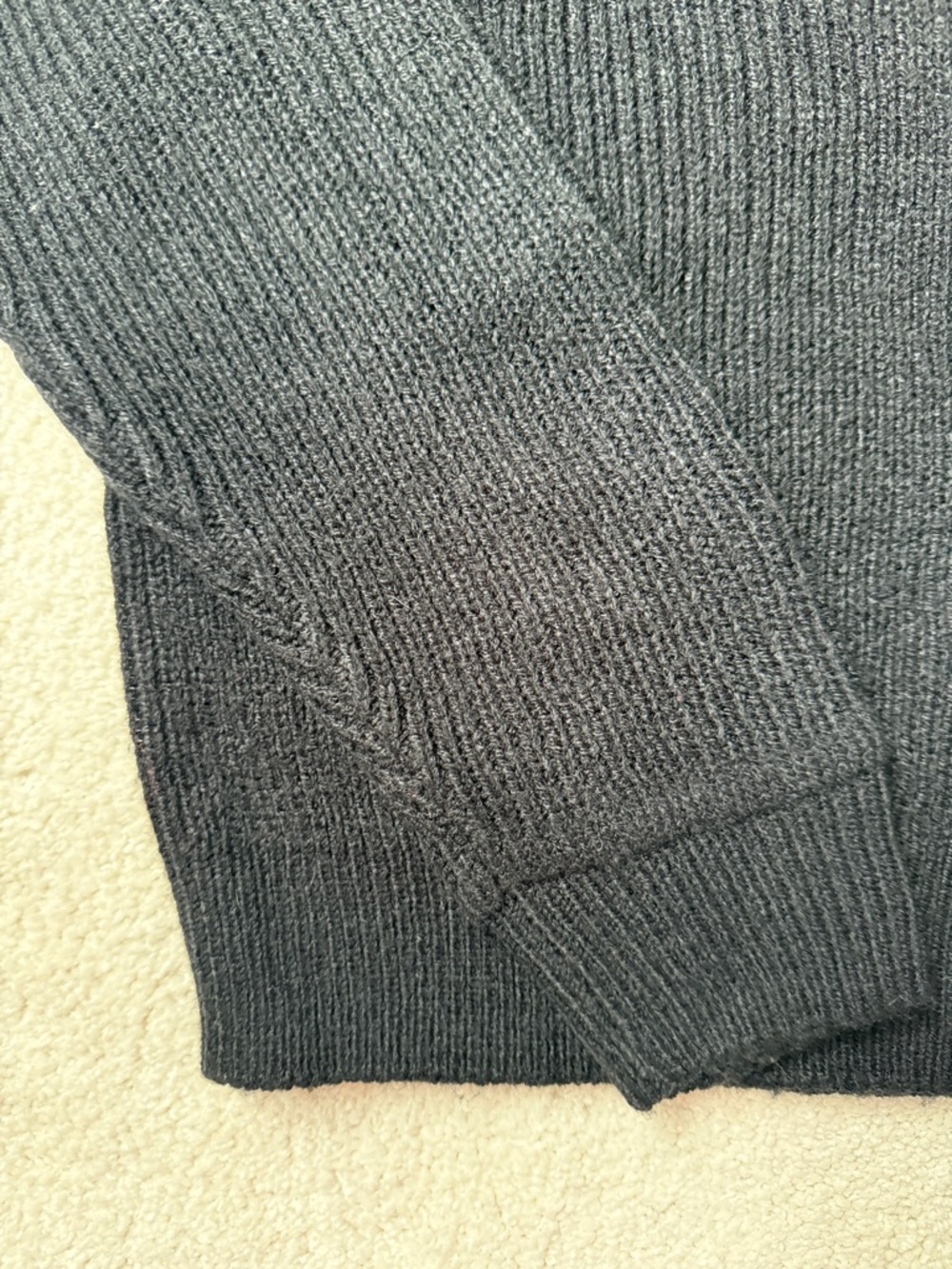 H&M Black Off-the-Shoulder Cold-Shoulder Knit Sweater - Picture 5 of 11